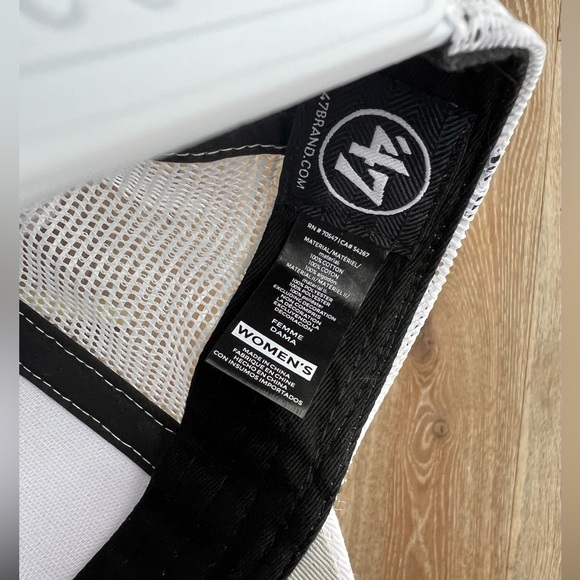 ⭐️ BOGO ⭐️ Women's Washington Nationals '47 White Casey Adjustable Hat - Picture 2 of 6